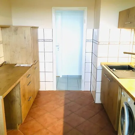 Zentrales Wohlfuehl Apartment, 10 Min Bis Frankfurt Hbf *